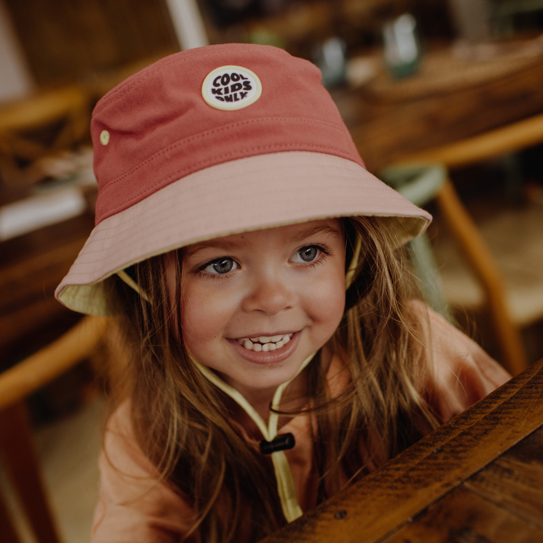 Hello Hossy Bucket Hat Mini Jelly (9-18 months)