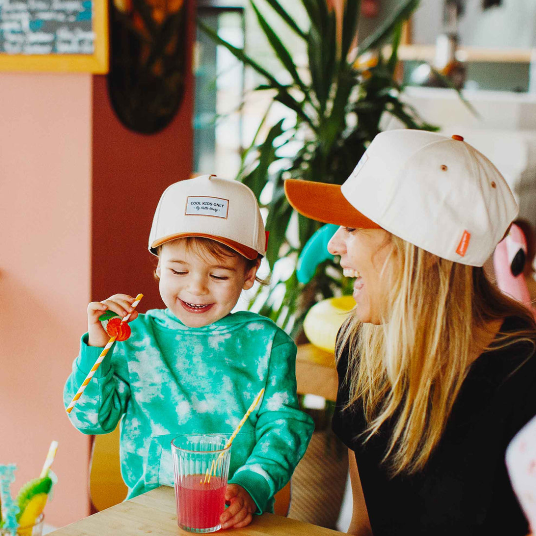 Hello Hossy Mini Beige Cap (6+ years)