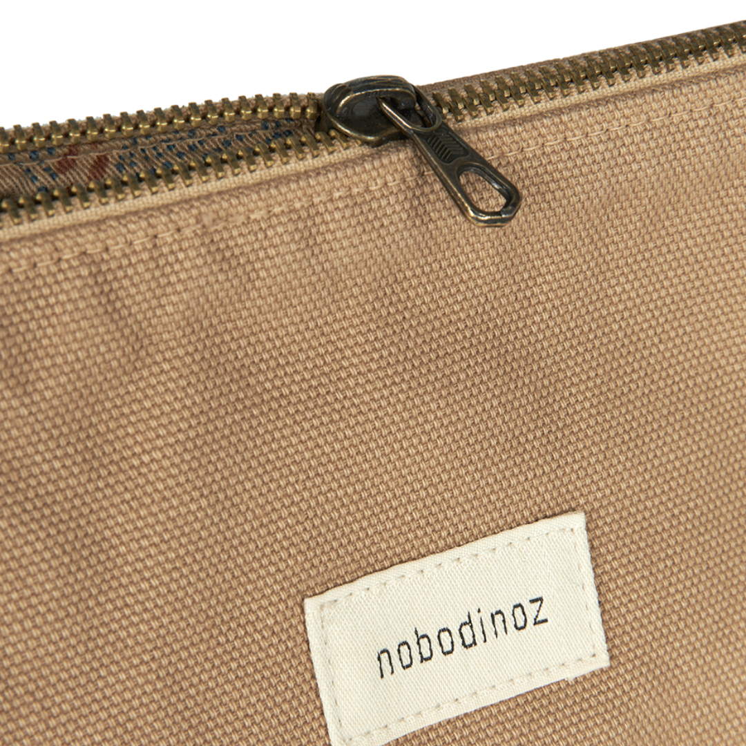 Paris-Tokyo Toiletry Bag | Sesame
